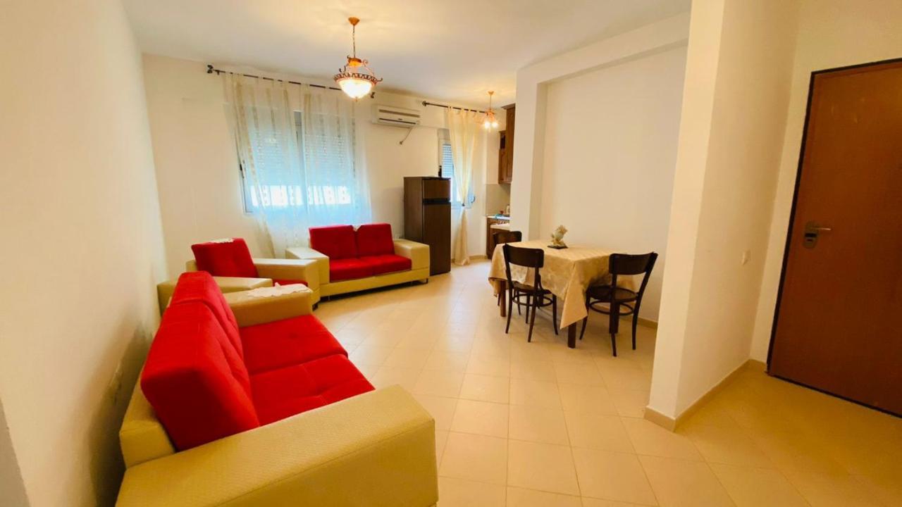 Aria Apartment'S فلورا المظهر الخارجي الصورة