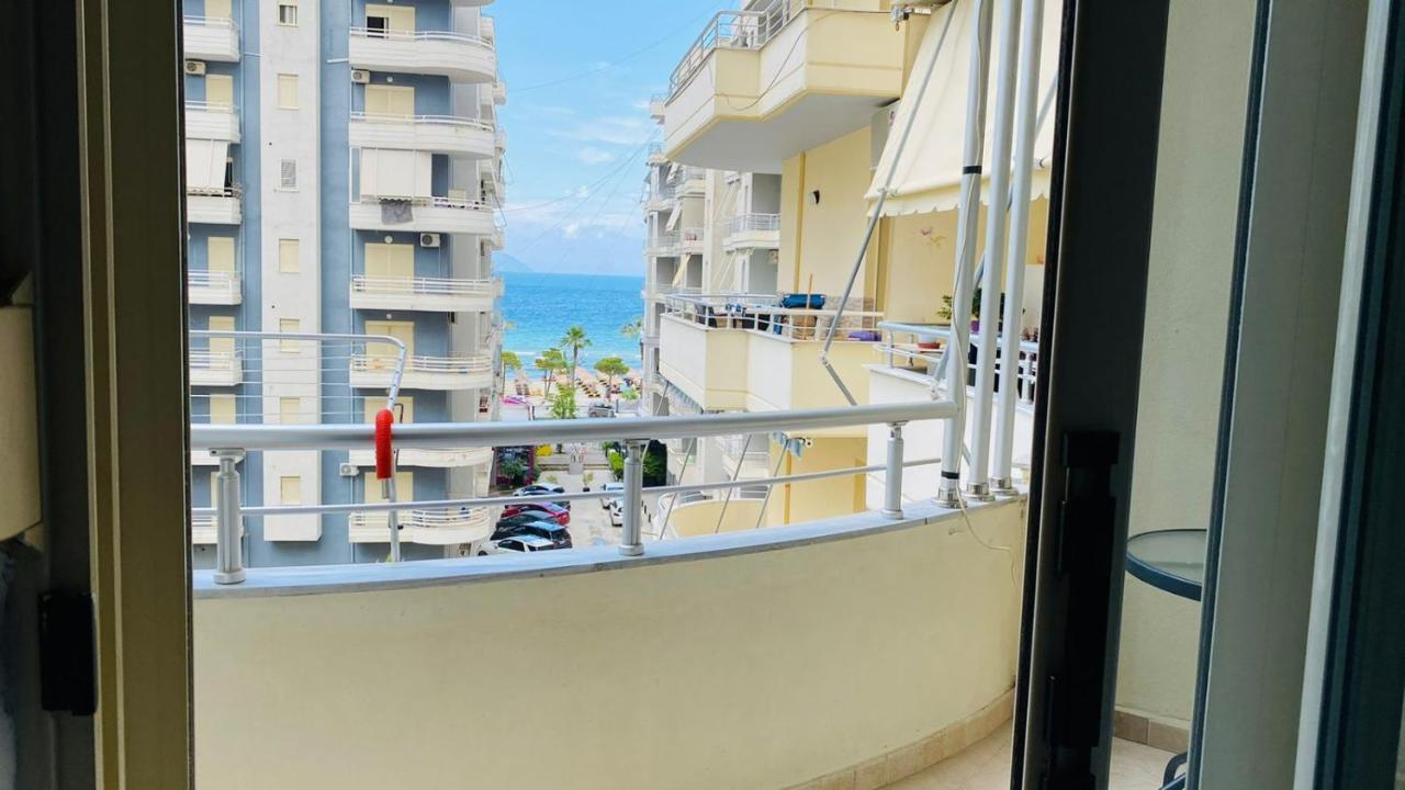 Aria Apartment'S فلورا المظهر الخارجي الصورة